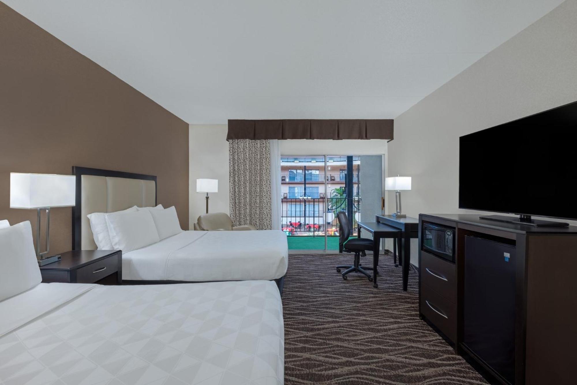Holiday Inn Des Moines-Airport Conf Center By Ihg Kültér fotó