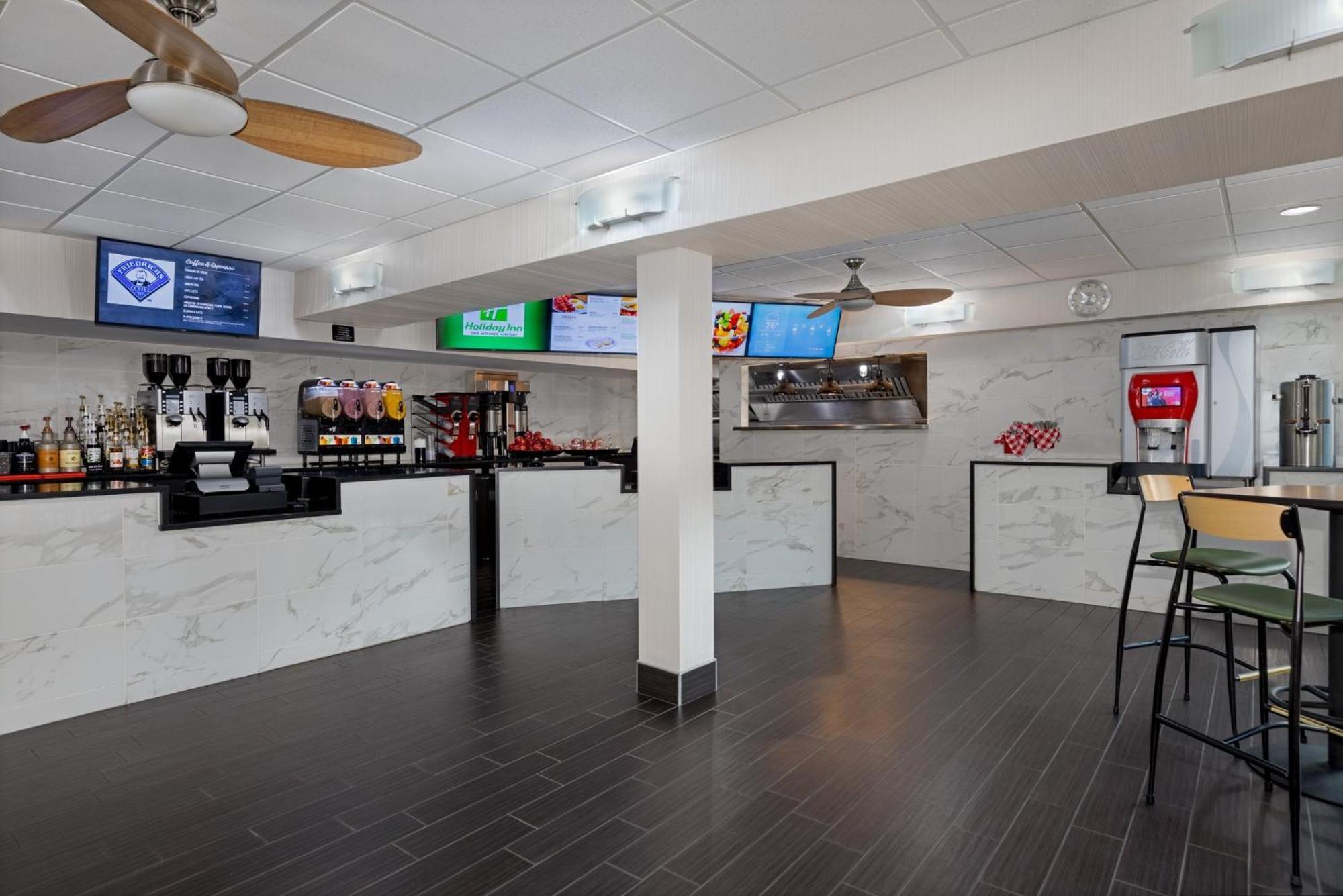 Holiday Inn Des Moines-Airport Conf Center By Ihg Kültér fotó