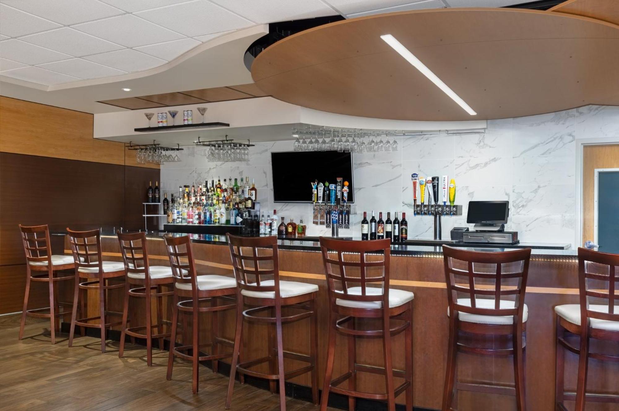 Holiday Inn Des Moines-Airport Conf Center By Ihg Kültér fotó